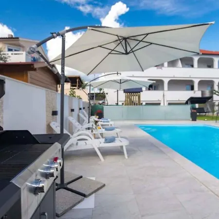 With Pool In Krk-insel Krk 45774
